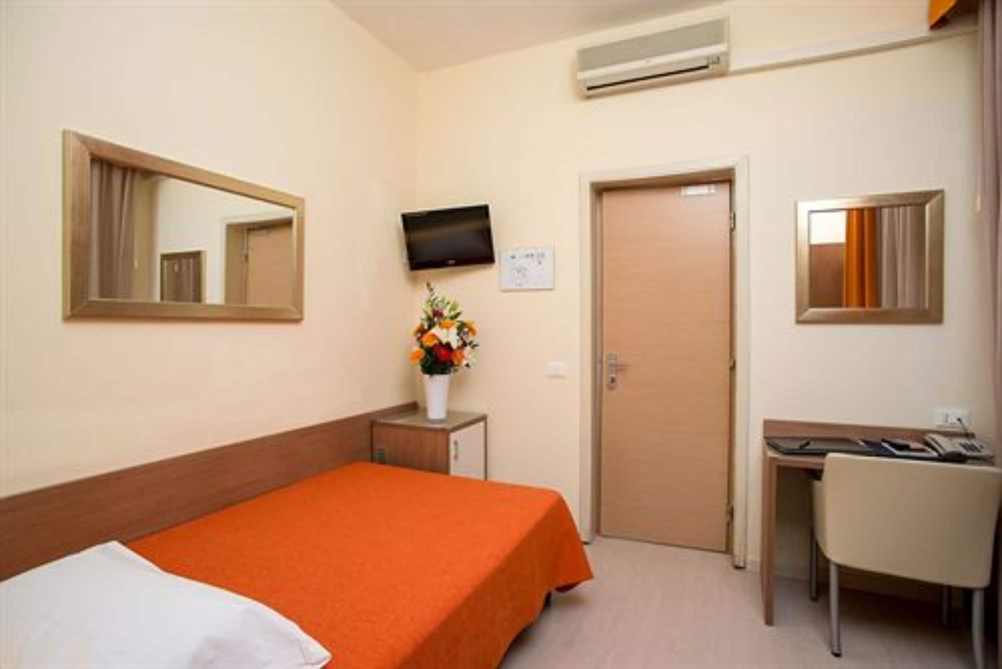 Hotel Fiera Congressi Milan Exterior photo