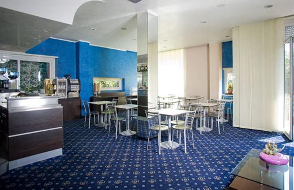 Hotel Fiera Congressi Milan Exterior photo